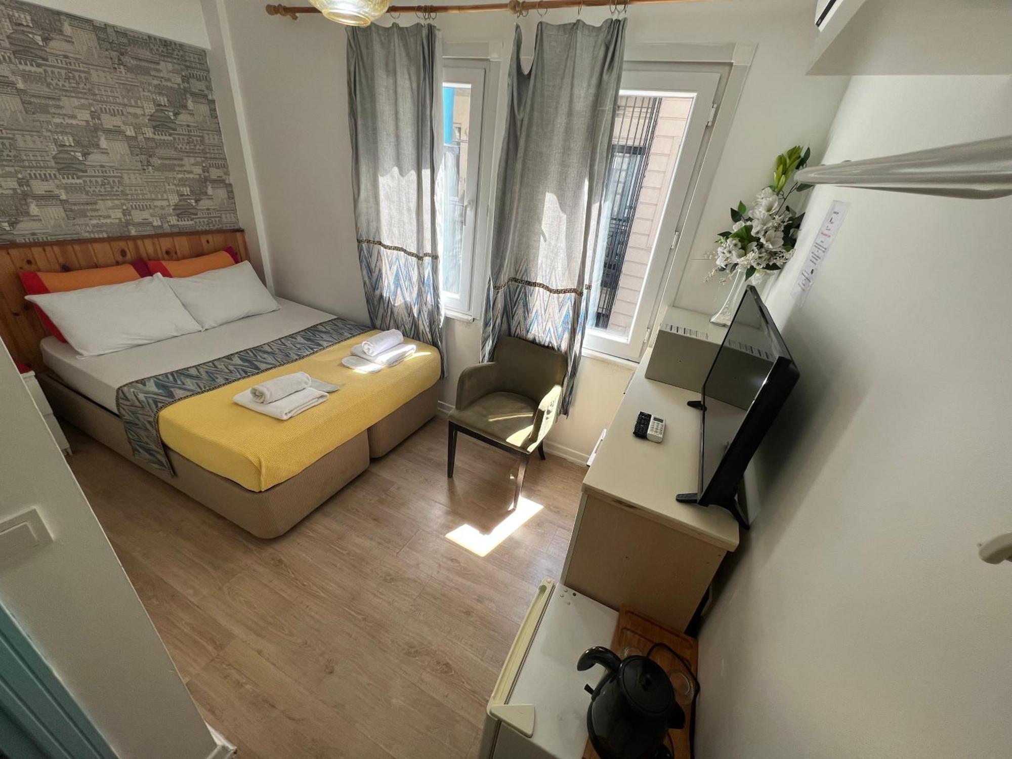 Rodin Hostel Istanbul Exterior photo